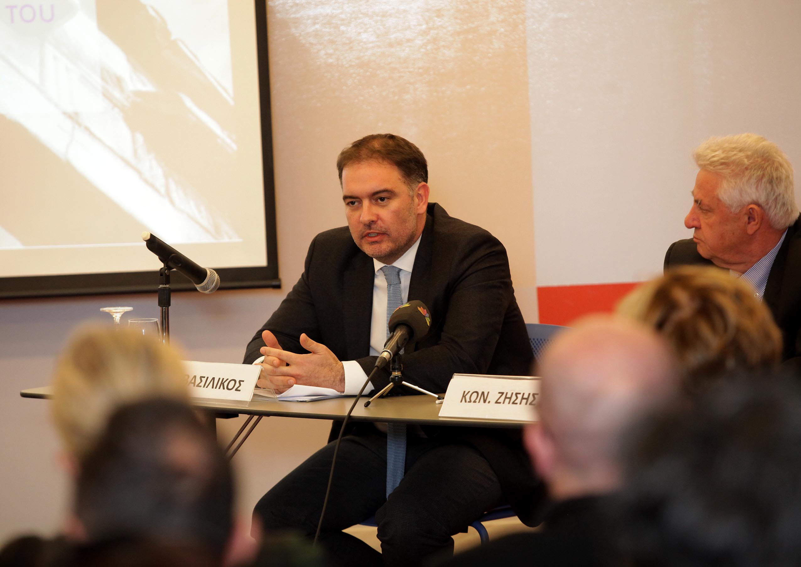 Οριακή αύξηση στα ξενοδοχεία της Αθήνας το 2016