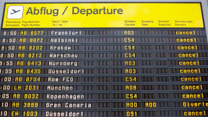 Παράταση της απεργίας μέχρι αύριο στα αεροδρόμια του Βερολίνου