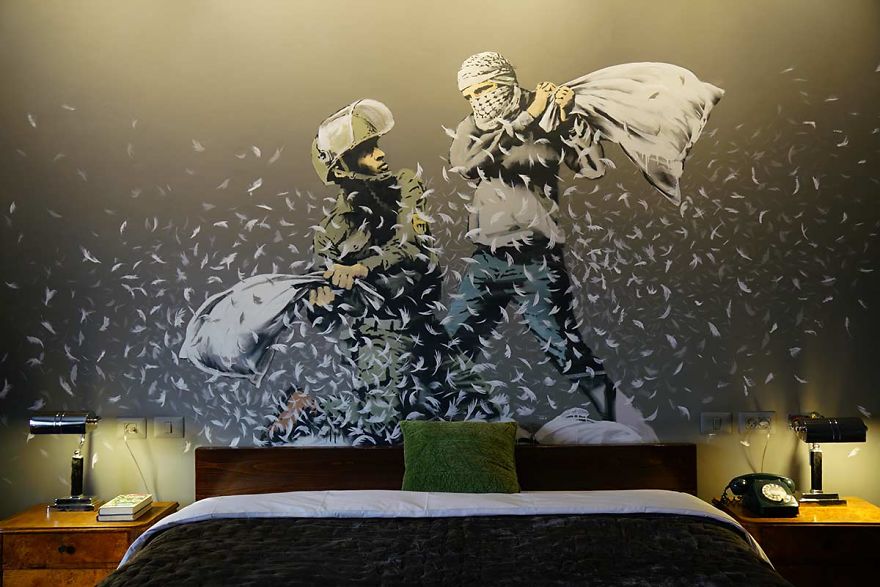 Ανοίγει το ξενοδοχείο-διαμαρτυρία του Banksy