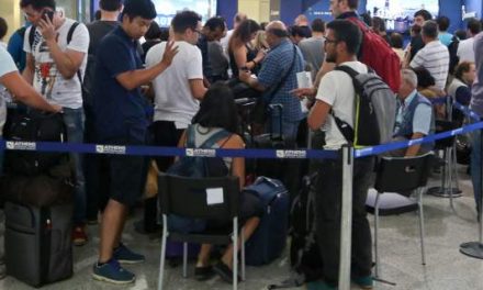 Καθυστερήσεις από τα νέα μέτρα ελέγχου σε αεροδρόμια