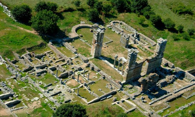 Η υπουργός Πολιτισμού στους Φιλίππους