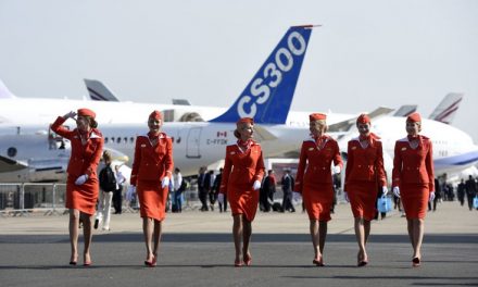 Πληρώματα καμπίνας της Aeroflot μηνύουν την εταιρεία