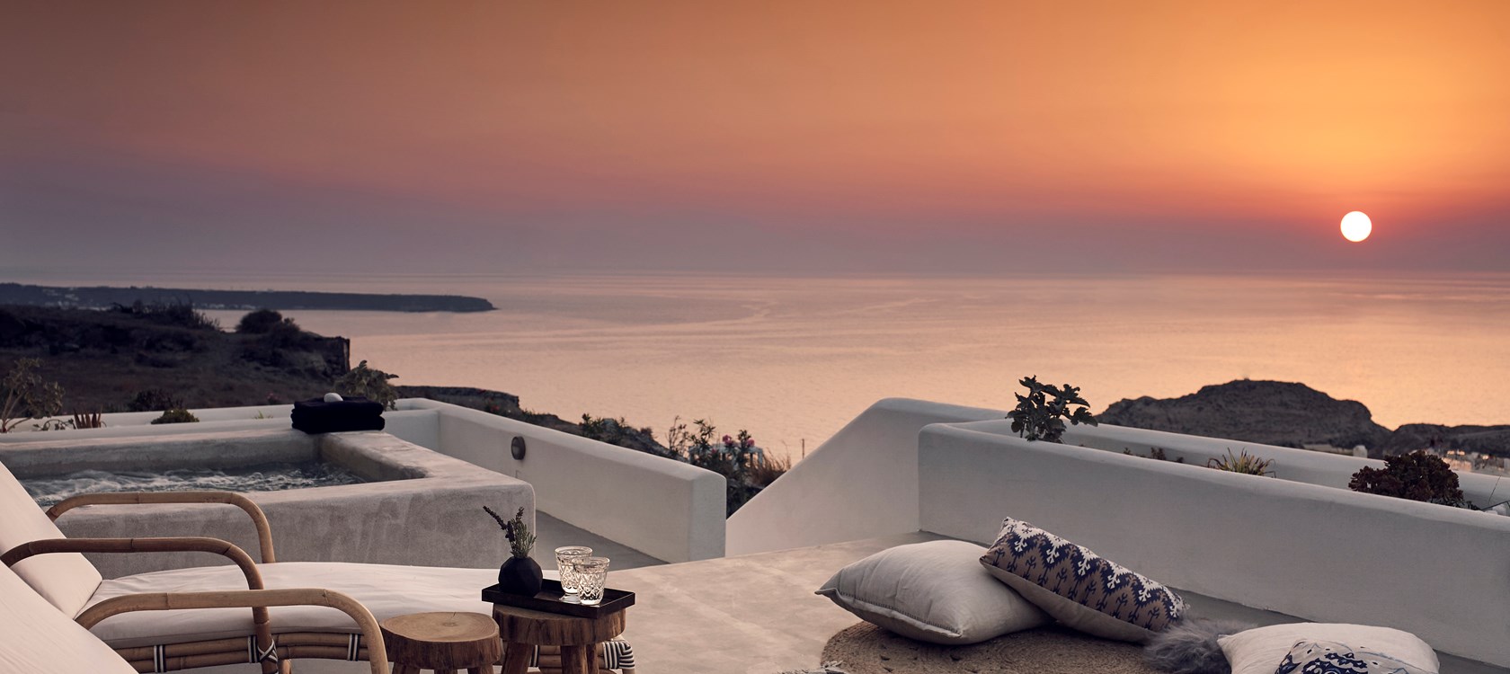 Ανοίγει την Δευτέρα το Santo Maris Oia Luxury Suites & Spa