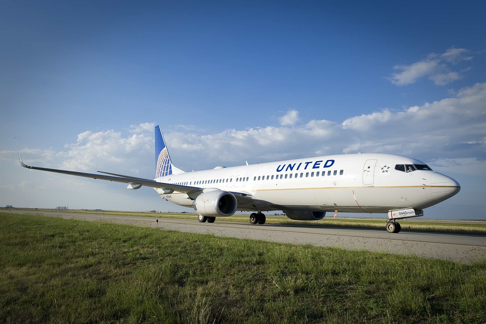 Η United Airlines ενισχύει τις πτήσεις στη Βρετανία
