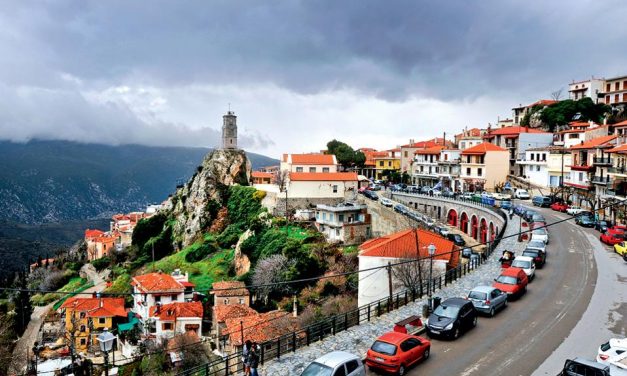 Μειωμένες οι ταξιδιωτικές εισπράξεις