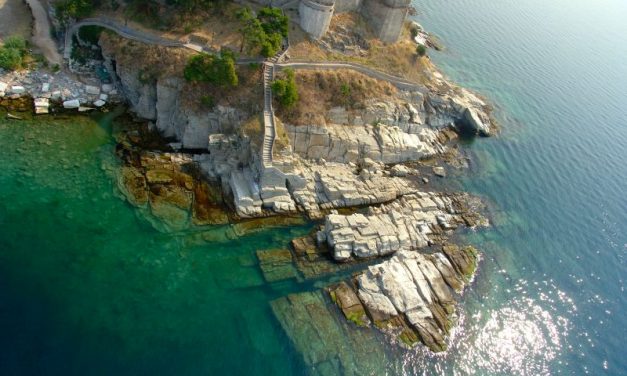 Εκτόξευση εσόδων από τον Τουρισμό για φέτος οι ειδικοί