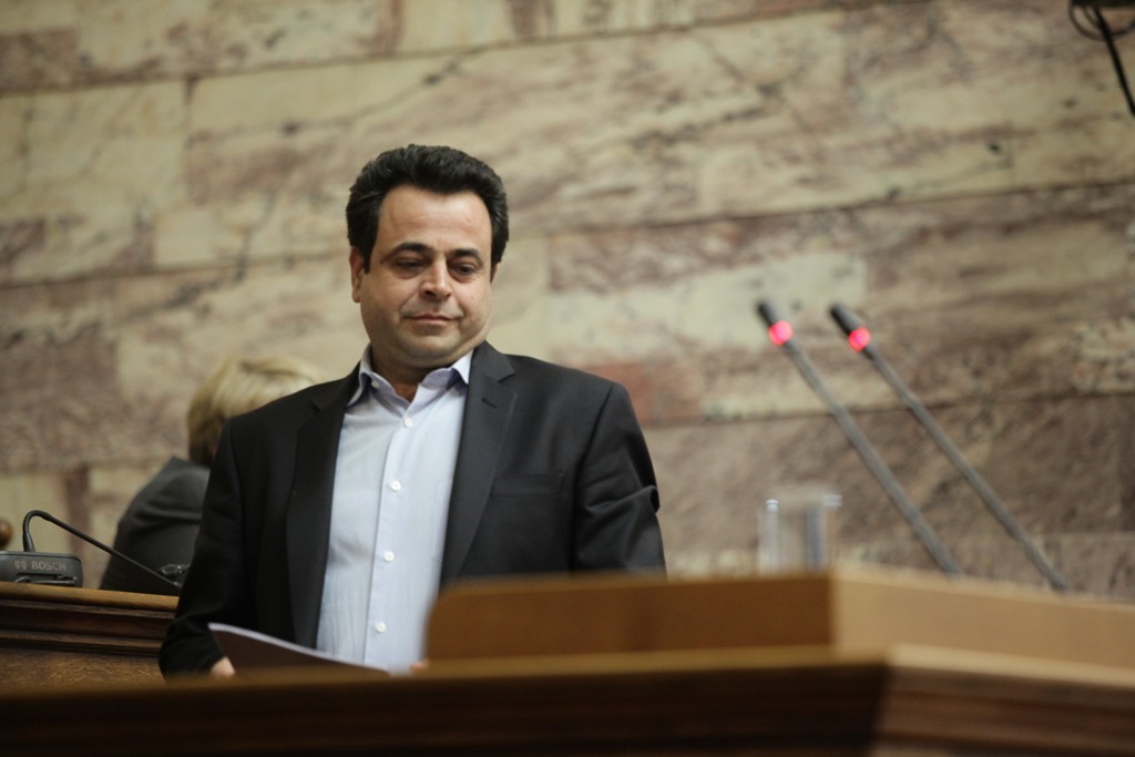 “Η κυβέρνηση νοιάζεται για τους νησιώτες”