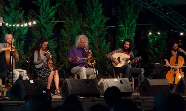Τίτλοι τέλους για το Houdetsi Festival