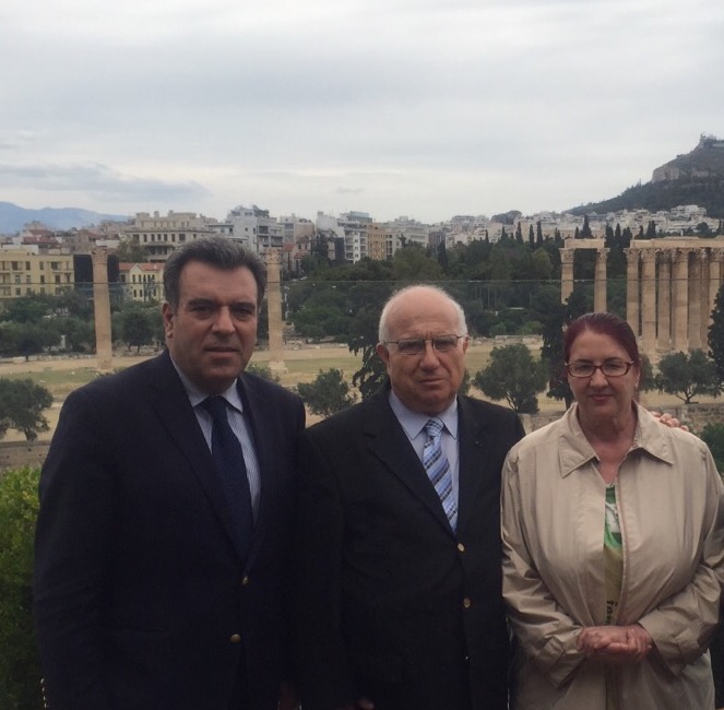 Μάνος Κόνσολας: Ανοίξτε την αγορά στην Κίνα