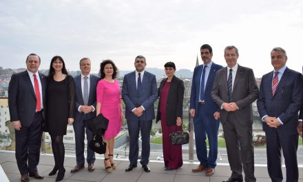 Τις ελληνικές θέσεις  παρουσίασε η Υπουργός Τουρισμού Έλενα Κουντουρά στο Εκτελεστικό Συμβούλιο του Παγκόσμιου Οργανισμού Τουρισμούγια την  παγκόσμια τουριστική ανάπτυξη έως το 2030 και τις προτεραιότητες για τη διετία  2018-2019