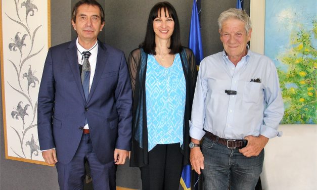 Ενισχύεται ο ρόλος της κρουαζιέρας στην τουριστική ανάπτυξη της Ηλείας – Συνάντηση της Υπουργού Τουρισμού Έλενας Κουντουρά με τον Πρόεδρο του  Λιμενικού Ταμείου Πύργου Λεωνίδα Βαρουξή