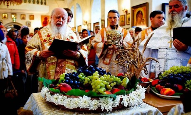 Γιατί ευλογούνται τα σταφύλια την Εορτή της Μεταμορφώσεως του Σωτήρος;