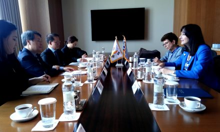 Συνάντηση της Υπουργού Τουρισμού Έλενας Κουντουρά με τονΥπουργό Πολιτισμού &Τουρισμού της Νότιας ΚορέαςDoJonghwanγια τη διμερή τουριστική συνεργασία και την αύξηση τουρισμού