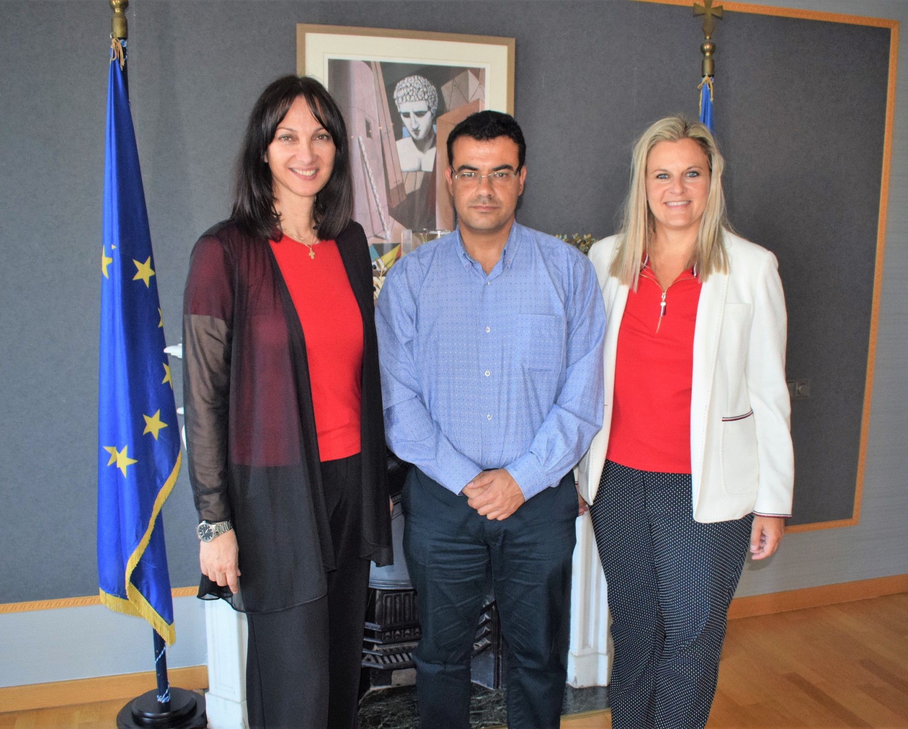 Συνάντηση της Υπουργού Τουρισμού Έλενας Κουντουρά με το Δήμαρχο της Ύδρας Γεώργιο Κουκουδάκη για τη δυναμική προώθηση και προβολή του νησιού στο εξωτερικό