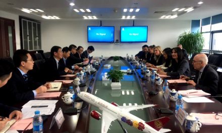 Διαπραγματεύσεις της Υπουργού Τουρισμού Έλενας Κουντουρά με τη μεγαλύτερη ιδιωτική αεροπορική εταιρεία της Κίνας JuneyaoAir για τη δρομολόγηση πτήσης Σαγκάη-Αθήνα μέσα στο 2019