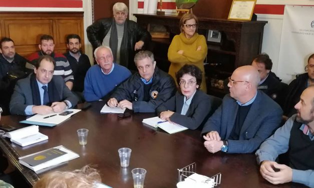 Σύσκεψη στα Χανιά παρουσία του Χρήστου Σπίρτζη – Εντολή Αλ. Τσίπρα για άμεση αποκατάσταση