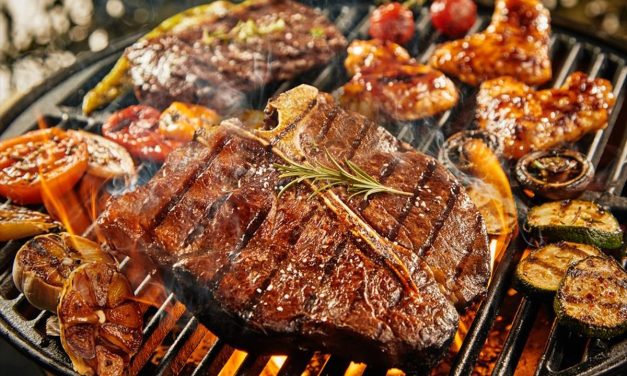 Τσικνοπέμπτη: 20 παραδόσεις, έθιμα και άλλα που (ίσως) δε γνωρίζατε