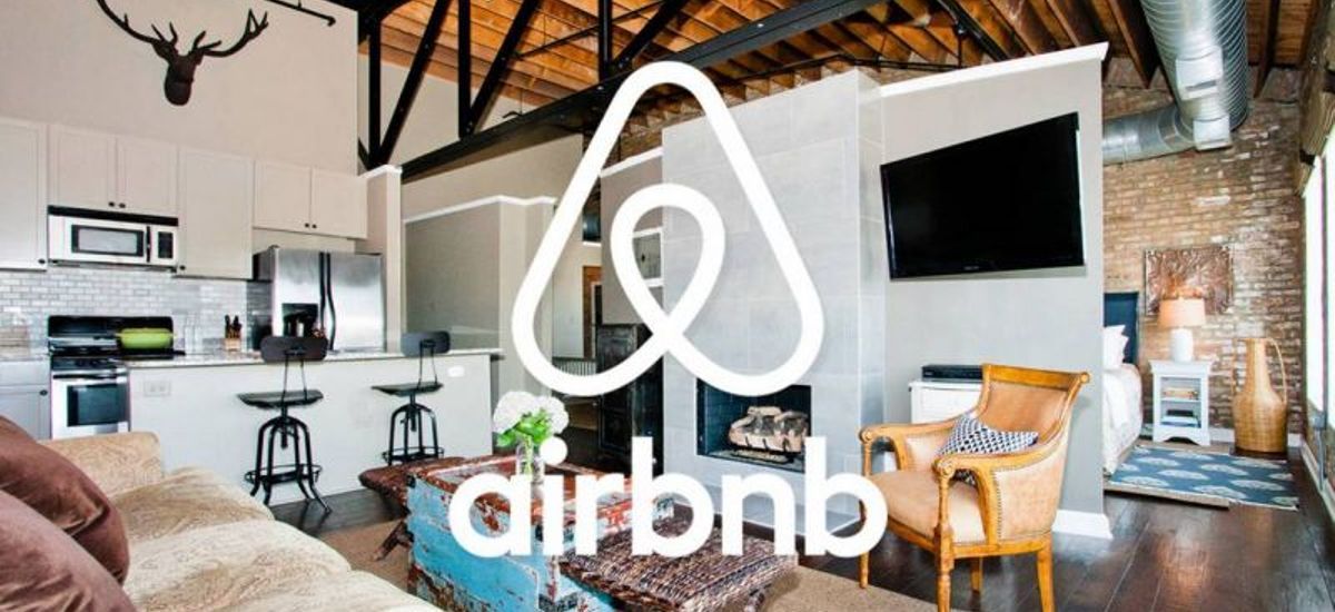 Οδηγός της ΑΑΔΕ με 34 ερωτήσεις-απαντήσεις για την φορολογία των Airbnb ακινήτων