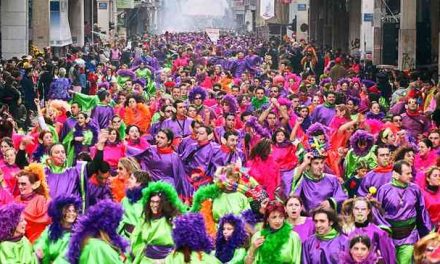 ΠΑΤΡΙΝΙΝΟ ΚΑΡΝΑΒΑΛΙ Μεγάλη Παρέλαση της Κυριακής