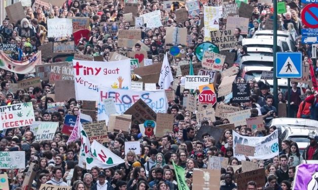 «Θα αλλάξουμε την τύχη της ανθρωπότητας είτε σας αρέσει είτε όχι»