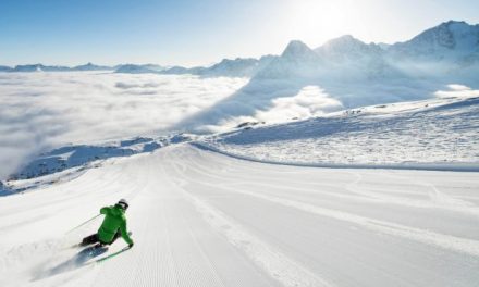 Θετική η τουριστική κίνηση των χιονοδρομικών κέντρων της χώρας