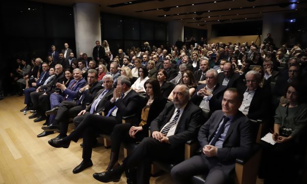 Παρουσίαση του νέου οπτικοακουστικού υλικού και της στρατηγικής της Περιφέρειας Αττικής για την τουριστική προβολή της Αττικής 2020 από τον Περιφερειάρχη Αττικής Γ. Πατούλη, στο Μουσείο Ακρόπολης