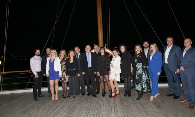 Κοπή πίτας VERNICOS YACHTS στον Ναυτικό Όμιλο Ελλάδος | 13.02.2020