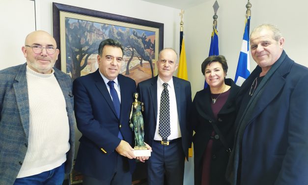 Μάνος Κόνσολας: «Η λαϊκή τέχνη, αναπόσπαστο μέρος του τουριστικού μας προϊόντος»