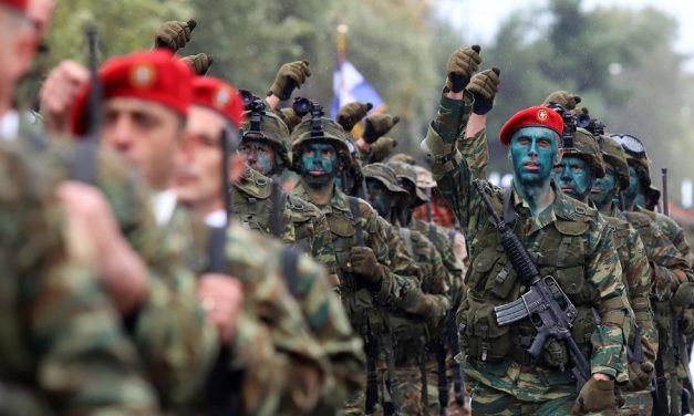 Ακυρώνονται οι μαθητικές και στρατιωτικές παρελάσεις της 25ης Μαρτίου