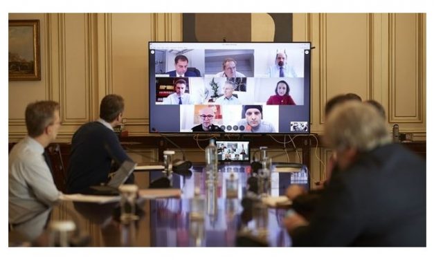 Τηλεδιάσκεψη Μητσοτάκη για την επανεκκίνηση του τουρισμού μετά τον COVID-19