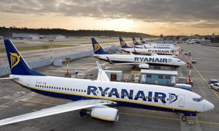 Ryanair: Ανακοίνωσε σχέδιο με περικοπές μισθών και 3000 απολύσεις – Δεν περιμένει ανάκαμψη πριν το 2022
