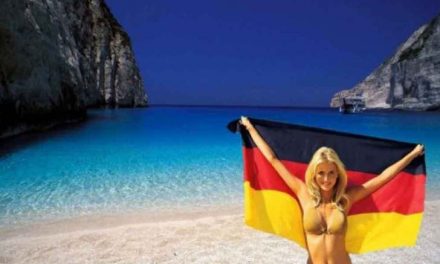Γερμανικά ΜΜΕ: «Να ανοίξουν τα ξενοδοχεία και τα εστιατόρια στην Ελλάδα για να έρθουμε διακοπές»