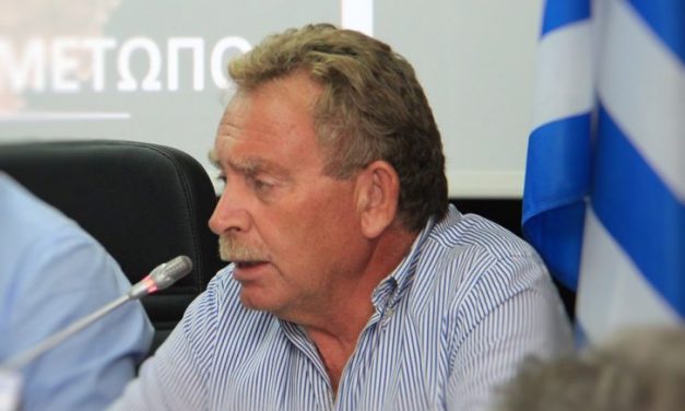 Πέτρος Φιλίππου: Σε «καραντίνα» από την Πολιτεία ο δήμος Σαρωνικού