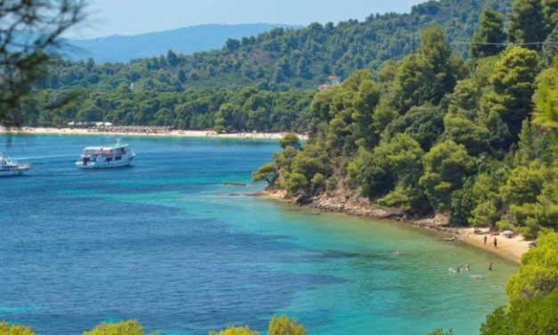 Τι θα γίνει με τις καλοκαιρινές άδειες