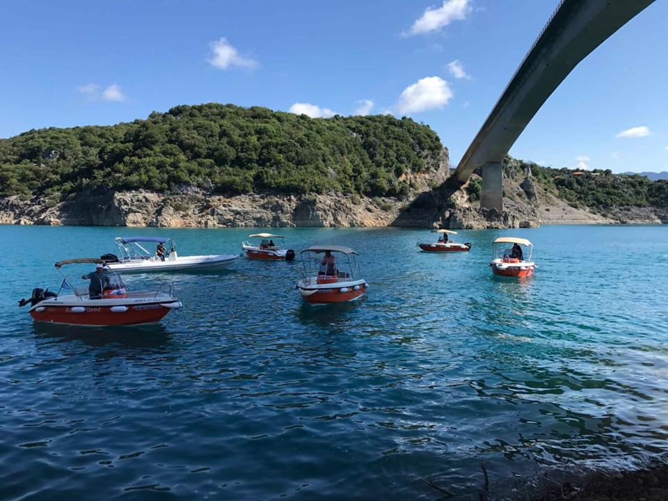 Εικόνες από την χθεσινή πρώτη μέρα των εκδηλώσεων για την ανάδειξη και αξιοποίηση της Λίμνης Κρεμαστών.