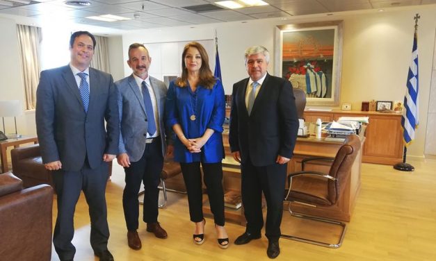 Συνάντηση συνεργασίας με τον Δημαρχο Πρέβεζας κου Νικόλαου Γεωργάκου.Με  Πρόεδρο του ΕΟΤ                    κα Άντζελα Γκερέκου