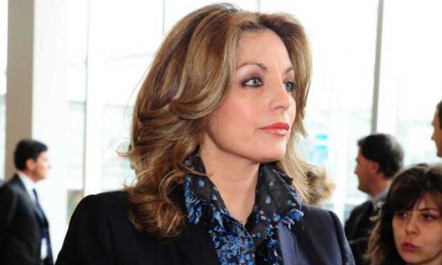 Α. Γκερέκου από Κέρκυρα: “Κινούμενη άμμος φέτος ο τουρισμός – Μπορούμε να πάμε έως καλά”