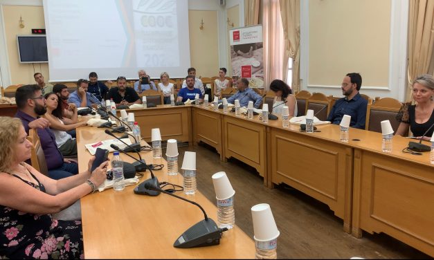 Εκδήλωση βράβευσης των διακριθέντων εταιρειών στον 6ο Παγκρήτιο Διαγωνισμό Ελαιόλαδου που συνδιοργάνωσαν Περιφέρεια Κρήτης, Αγροδιατροφική Σύμπραξη και οι ελαιοκομικοί φορείς του νησιού