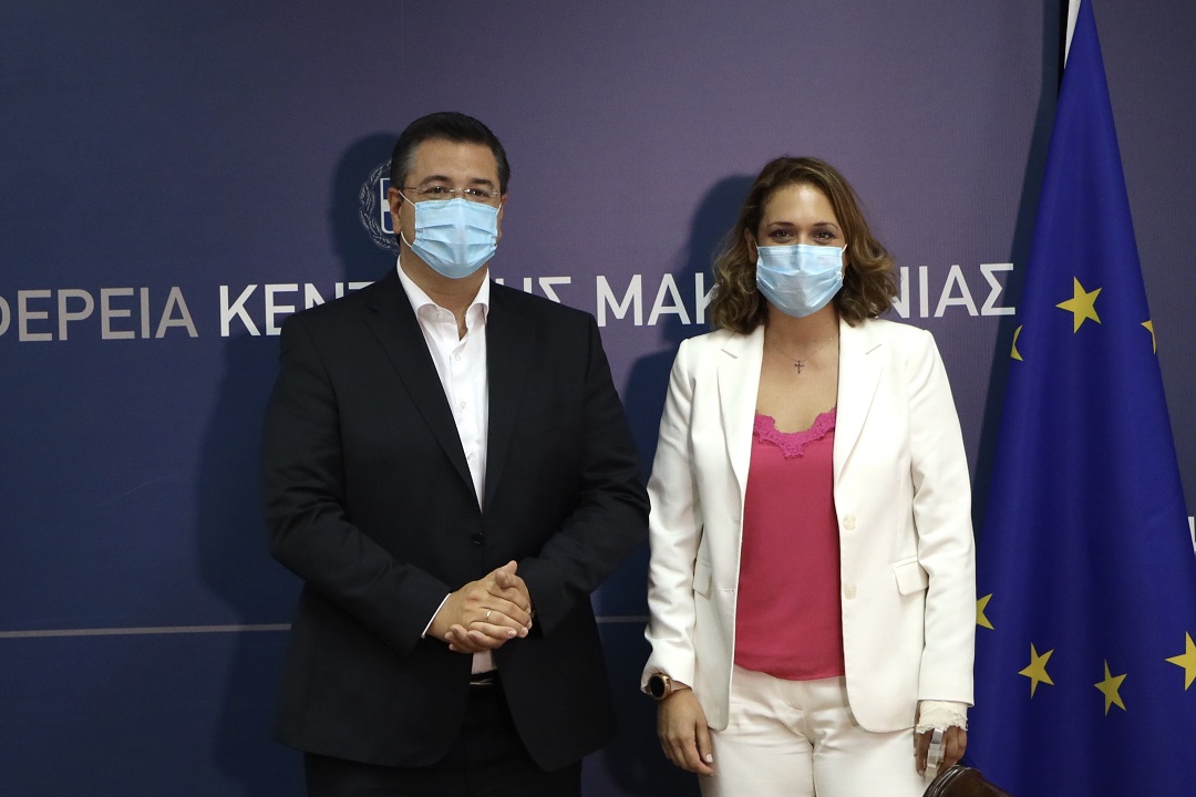 Συνάντηση του Περιφερειάρχη Κεντρικής Μακεδονίας Απόστολου Τζιτζικώστα με τη νέα Γενική Γραμματέα Τουριστικής Πολιτικής και Ανάπτυξης Βίκυ Λοΐζου