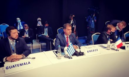 Ο Υπουργός Τουρισμού κ. Χάρης Θεοχάρης στη Σύνοδο του Εκτελεστικού Συμβουλίου του ΠΟΤ στην Τιφλίδα