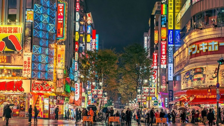 Η Ιαπωνία και η Σιγκαπούρη θα ανοίξουν για επαγγελματικά ταξίδια