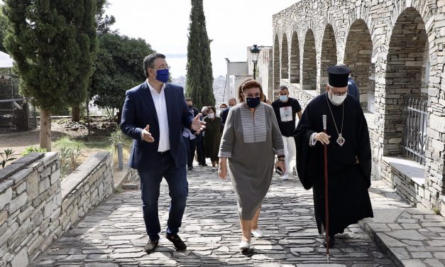 Α. Τζιτζικώστας: «Φωτίζουμε τα Τείχη της Θεσσαλονίκης και τον Λευκό Πύργο στα πρότυπα του φωτισμού της Ακρόπολης και του Παρθενώνα»