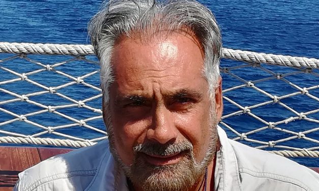 Oι διπλωματούχοι ξεναγοί έχουν αφεθεί στη μοίρα τους.