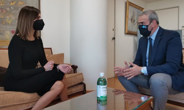 Συνάντηση του Γενικού Γραμματέα του ΕΟΤ κ. Δημήτρη Φραγκάκη με την Τομεάρχη Τουρισμού του ΣΥΡΙΖΑ και βουλευτή Θεσσαλονίκης κ. Κατερίνα Νοτοπούλου