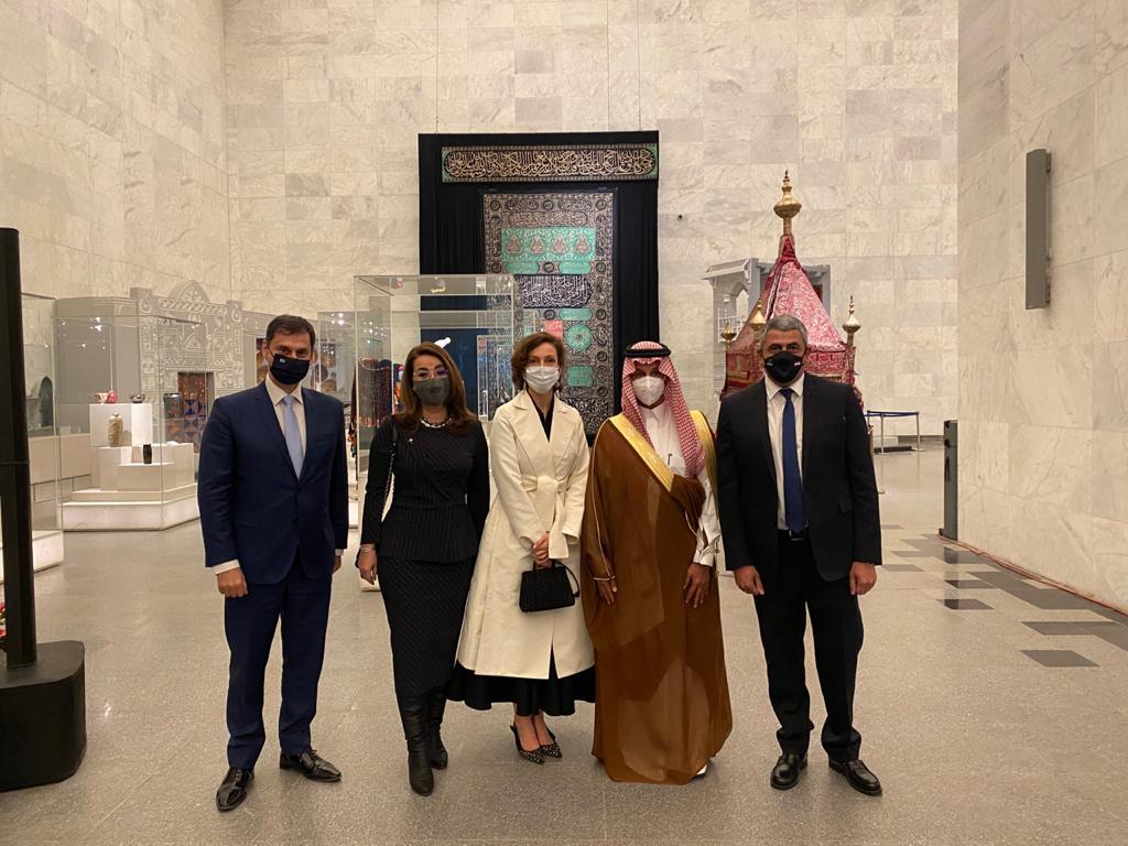 Κρουαζιέρα και θρησκευτικός τουρισμός στο επίκεντρο των συζητήσεων Θεοχάρη στην Αίγυπτο