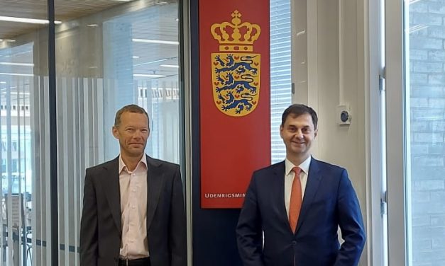 Η Δανία απελευθερώνει την τουριστική κίνηση προς την Ελλάδα