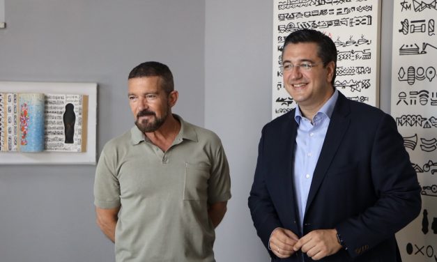 Επίσκεψη του Περ.Κεντρικής Μακεδονίας στα γυρίσματα της ταινίας «The Enforcer» με πρωταγωνιστή τον Antonio Banderas