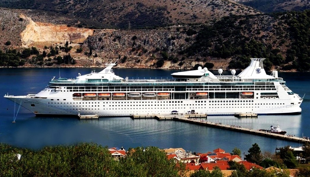 Royal Caribbean: Κρουαζιέρες στα ελληνικά νησιά με το Rhapsody of the Seas το 2022