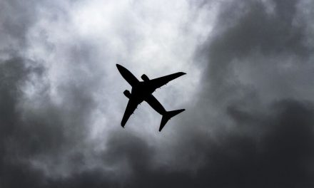 Ρωσία: Αγνοείται αεροπλάνο με 28 επιβαίνοντες