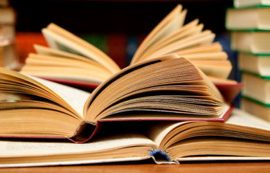 Υπουργείο Τουρισμού: Διαγωνισμός 290.000 ευρώ για την προμήθεια εκπαιδευτικών βιβλίων